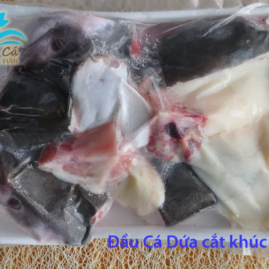 Thịt đầu cá Dứa